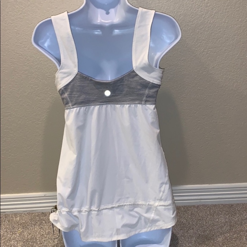 EUC Lululemon Run Tame Me Tank - Picture 4 of 6